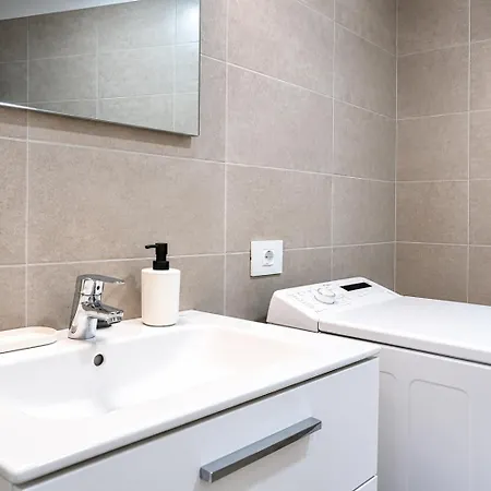 Americas Park - Modern In Parque Santiago Ii Near And Pool Apartamento *